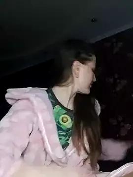 LyollyaMolli from StripChat
