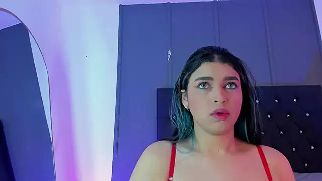 lyra-rain from StripChat is Freechat