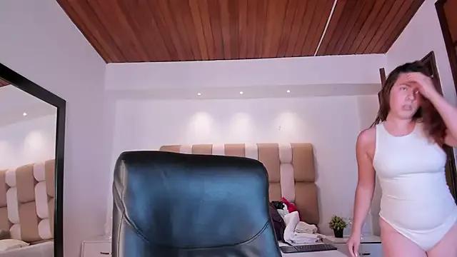 Lyssa_Muller from StripChat