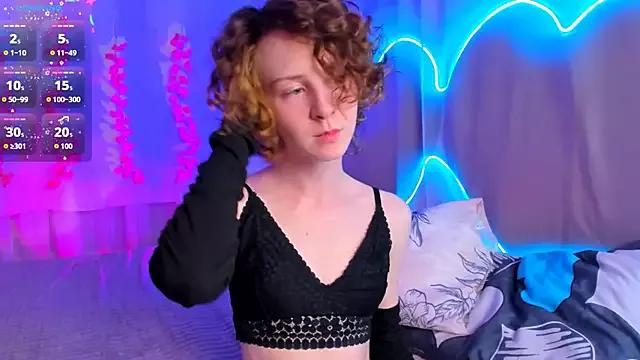 M1BabyG1rl from StripChat is Freechat