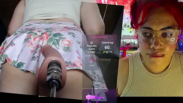 maacarenita on StripChat 