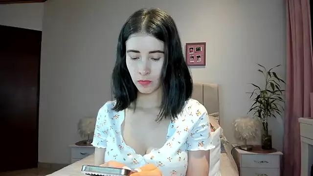 macarena_vallejo from StripChat