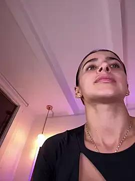 MacarenaEscobar27 from StripChat is Freechat