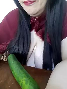 Madam-bezoul from StripChat is Freechat
