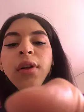 Madam_osher from StripChat
