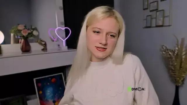 madam_uliis from StripChat