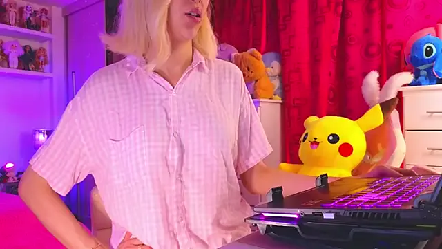 MadamBarbiee on StripChat 