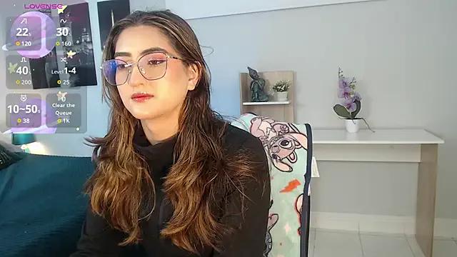 Madame_lottie from StripChat