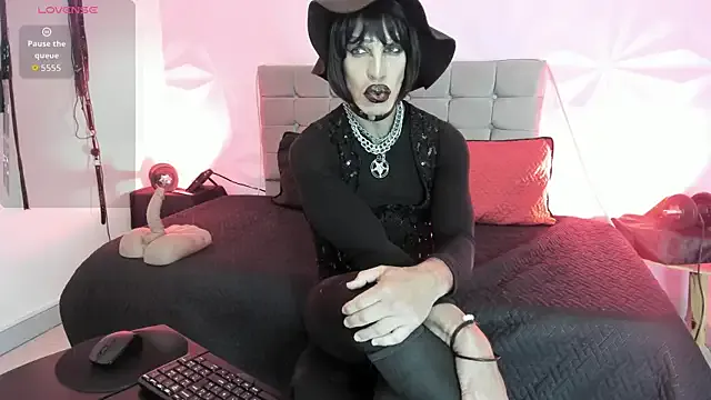 MadameLilith_cg from StripChat is Freechat