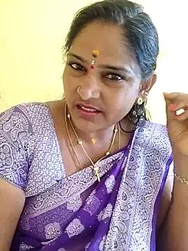 madavi123 from StripChat