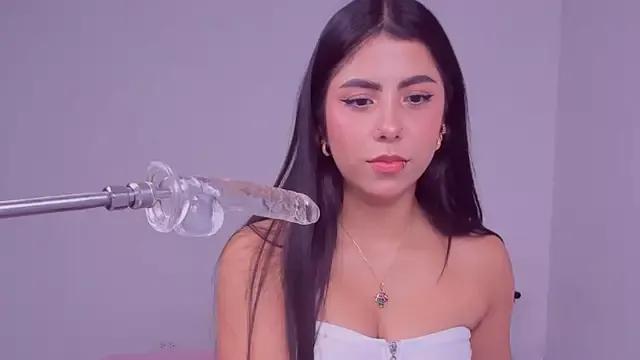Maddy_sweet18 from StripChat