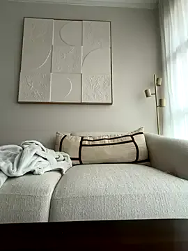 madiiy from StripChat is Freechat