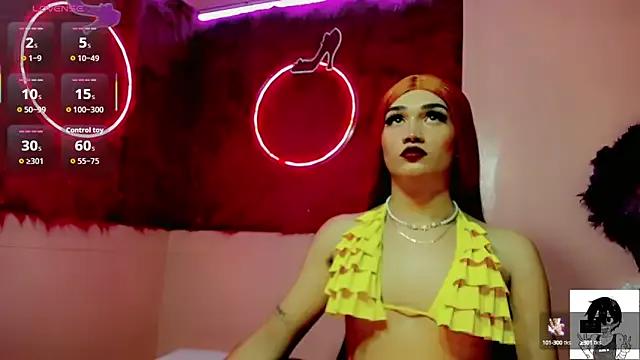 Madiso_Santiel from StripChat is Freechat