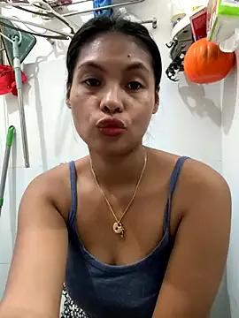 madisonmoree from StripChat is Freechat
