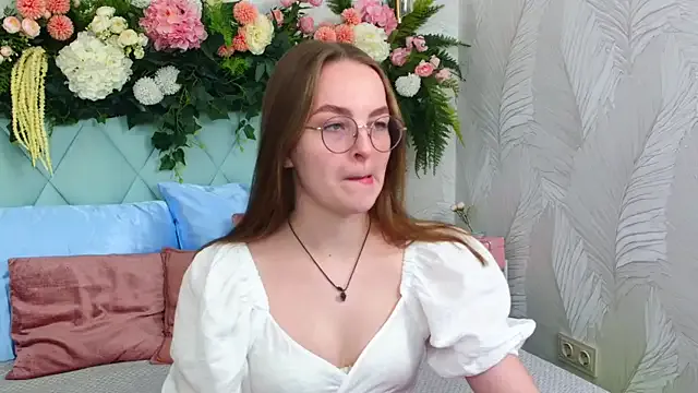 Try our streaming cams variety and talk on a personal level with our adorable girls streamers, showing off their bountiful shapes and dildos.