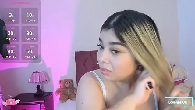 Try our streaming cams variety and talk on a personal level with our adorable girls streamers, showing off their bountiful shapes and dildos.