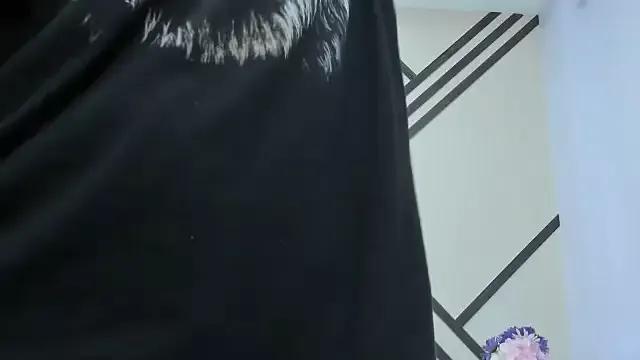 MadissonScotts from StripChat is Freechat