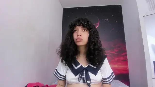 MadyStarkx from StripChat is Freechat
