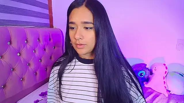 Maeena from StripChat