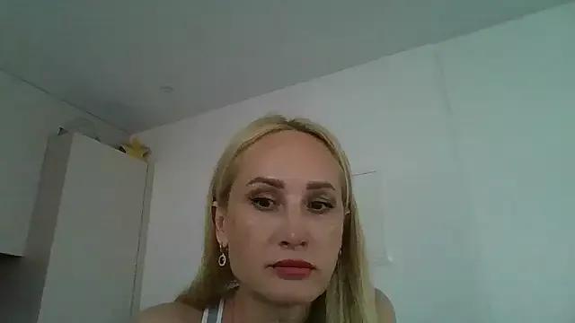 Magen11 from StripChat is Freechat