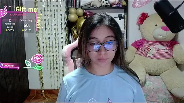 Maggie_Fox3 from StripChat