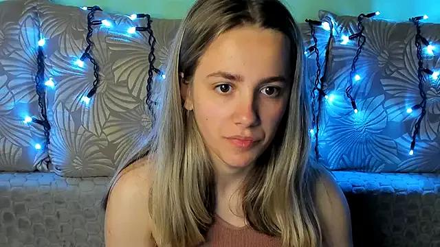 MaggieCake from StripChat