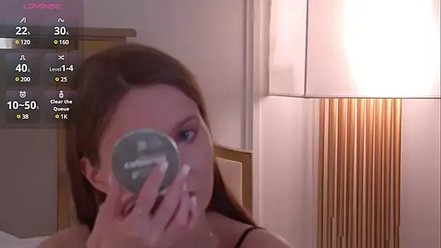 MaggieRoss from StripChat is Freechat