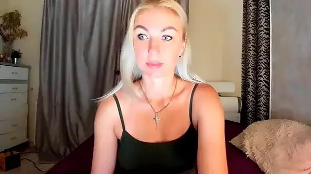 Magic__Around from StripChat is Freechat
