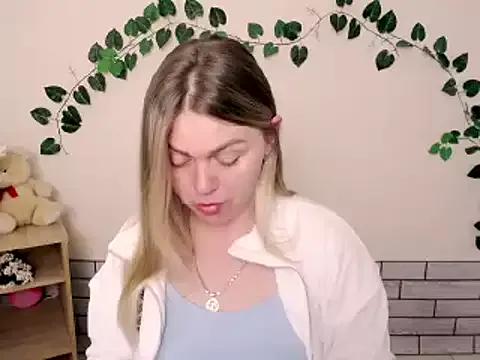 Magic_Katarina_ from StripChat is Freechat