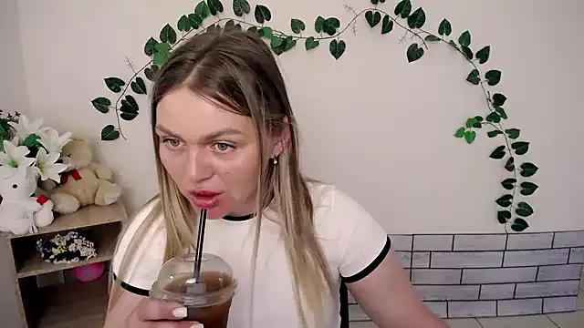 Magic_Katarina_ from StripChat is Freechat
