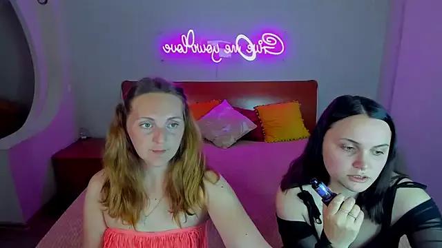 Cling to live show with MagicEyess from StripChat 