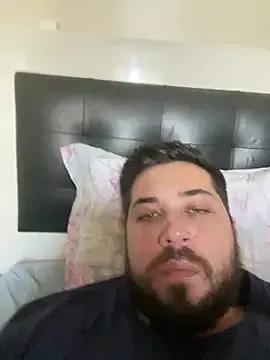 Magnum44br from StripChat is Freechat