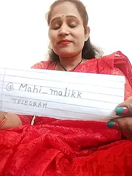 mahi_malikk from StripChat is Freechat