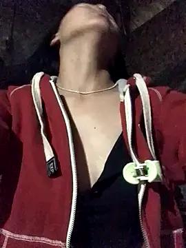 Mai_lovely from StripChat is Freechat