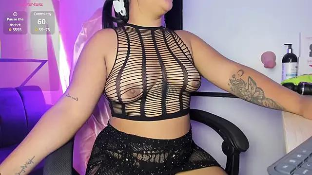 MailynRosse_ from StripChat is Freechat