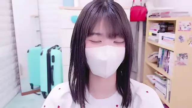 MAIMAI-club from StripChat