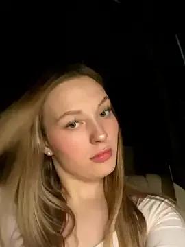 Maja_Sofie from StripChat