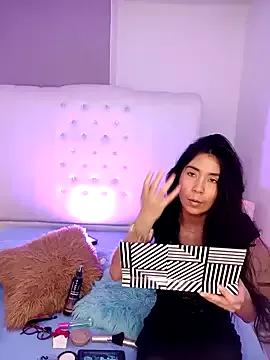 majo_rosse from StripChat is Freechat