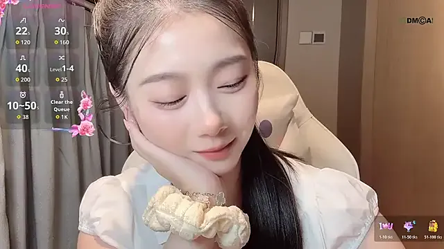 Makinghappymyself_ from StripChat is Freechat