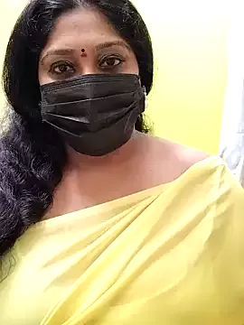 Malavika999 from StripChat