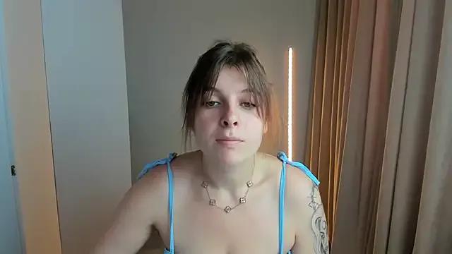 Malibyheart from StripChat is Freechat