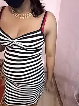 Mallu-Gayathri_Arun from StripChat