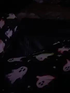 Mamalove247 from StripChat