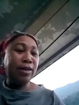 Mamapm20 from StripChat