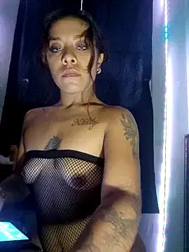 Mamasitapetite from StripChat