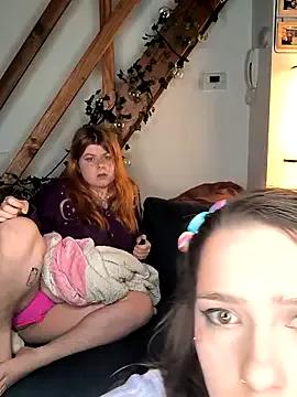 mamiedonuts from StripChat