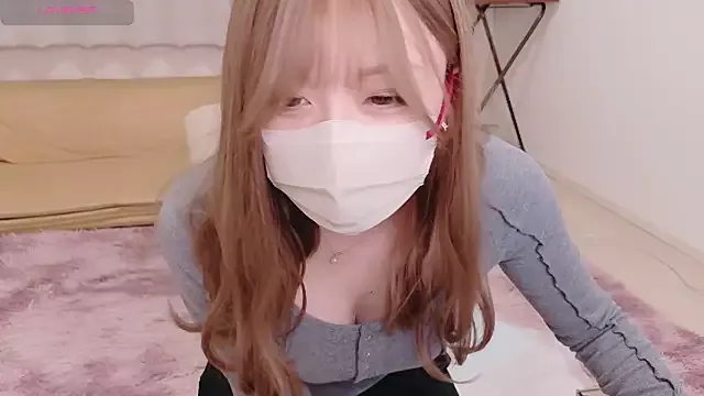 Manaka_oO on StripChat 