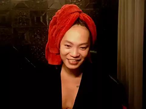manila_pornstar from StripChat is Freechat
