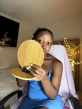 Manlykellya_ from StripChat is Freechat
