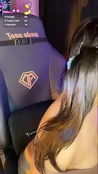 Try our streaming cams variety and talk on a personal level with our adorable girls streamers, showing off their bountiful shapes and dildos.
